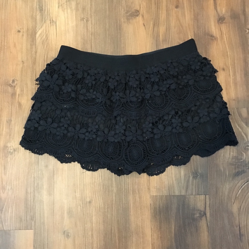 Lace shorts